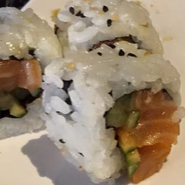 Spicy Salmon Roll.