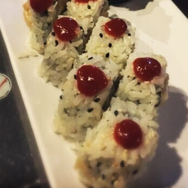 Spicy Scallop Roll.