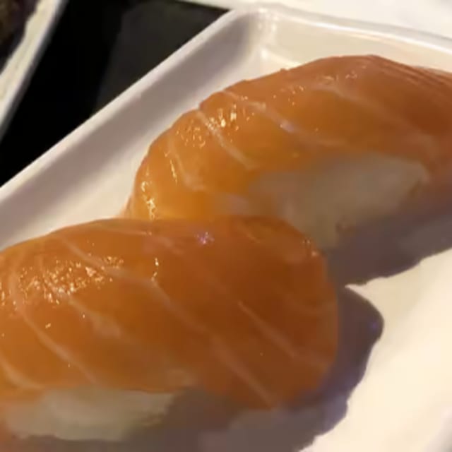 Salmon (Sake).