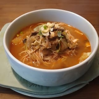 E3. Yuk Gae Jang